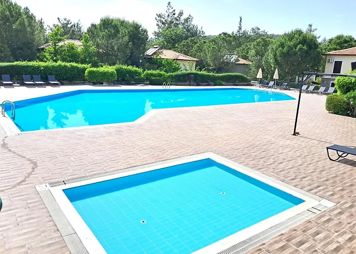 The Villages, C3 , Havuz, Barbeku, Balkon Teras Διαμέρισμα *