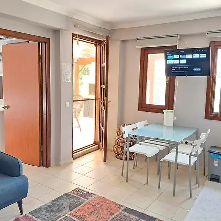 The Villages, C3 , Havuz, Barbeku, Balkon Teras Апартаменты