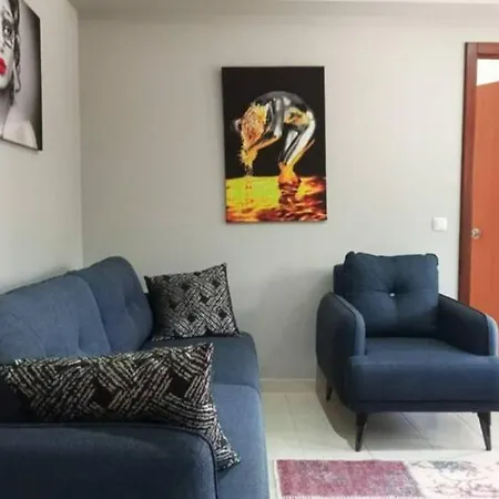 The Villages, C3 , Havuz, Barbeku, Balkon Teras דירה אולודניץ